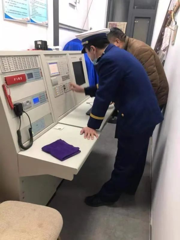 冬季防火|昨晚，阜阳消防突击检查80余家社会单位(图5)