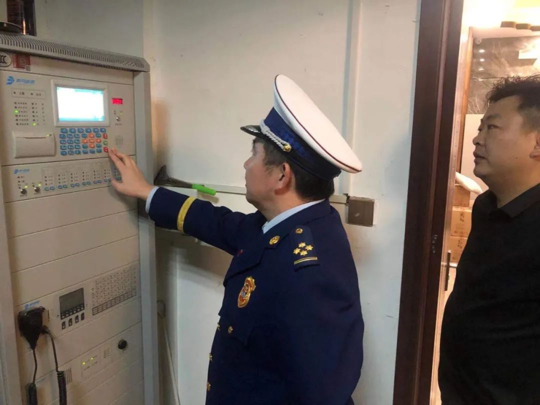 冬季防火|昨晚，阜阳消防突击检查80余家社会单位(图7)
