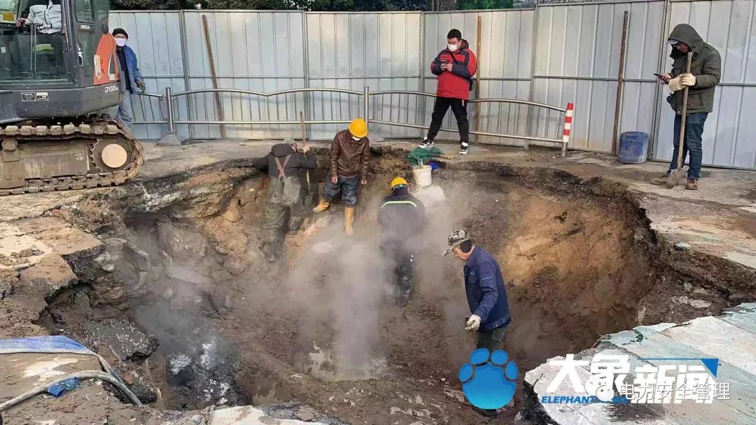 1死1伤：郑州暖气管道爆裂致使路面塌陷：95后护士坠入不幸身亡(图1)